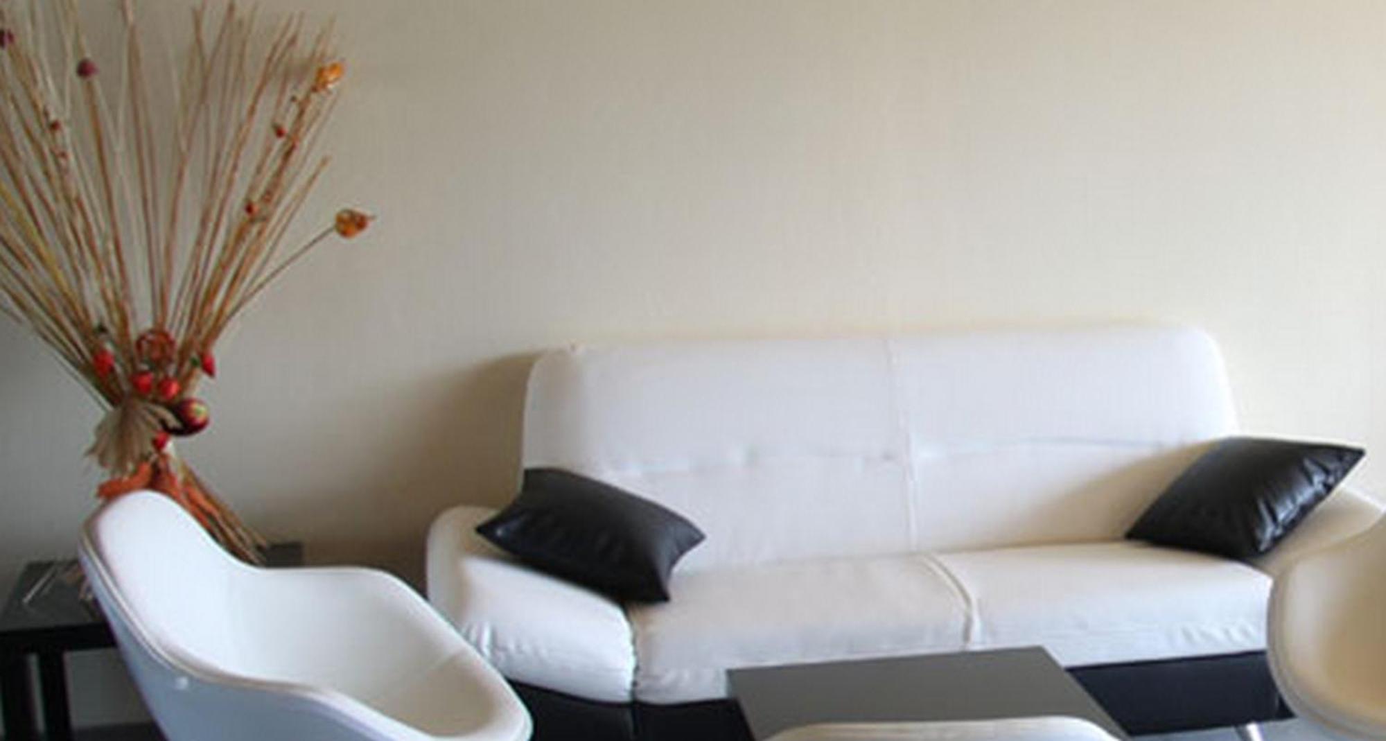 Logis Le Cadusia Otel Chaource Dış mekan fotoğraf